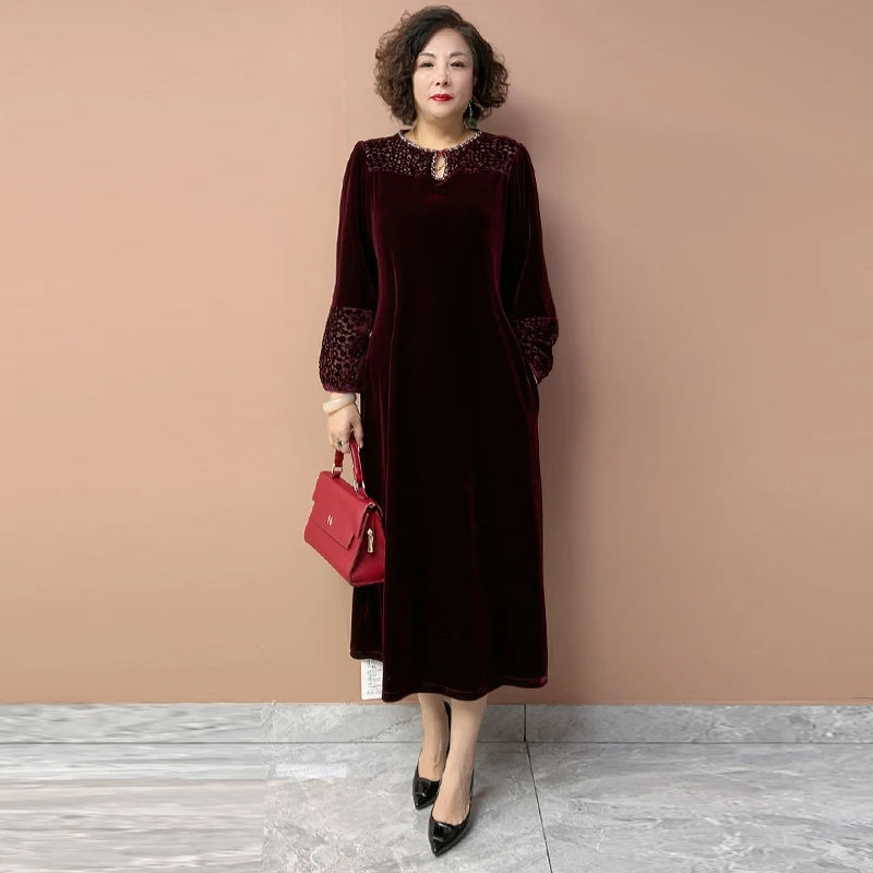 气质宽松高贵连衣裙新款丝绒圆领时尚洋气显瘦优雅大码中长款裙子
