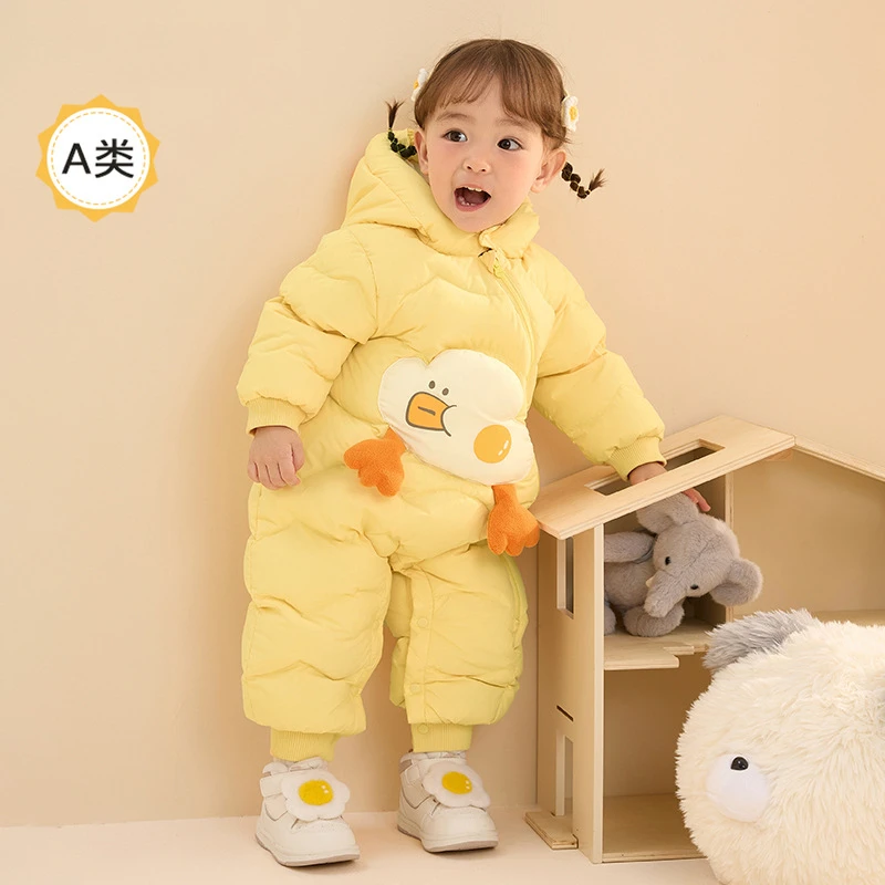 商场同款婴幼儿羽绒爬服2024冬季新款羽绒服童装白鸭绒连体衣抱衣