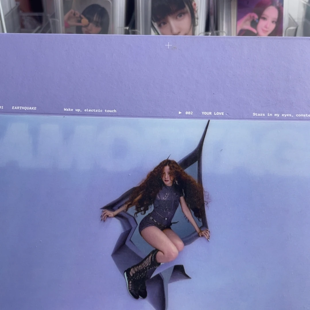 Jisoo solo2紫版 仅拆专辑