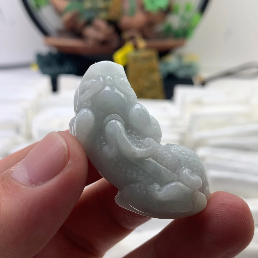 颈饰未镶嵌翡翠貔貅