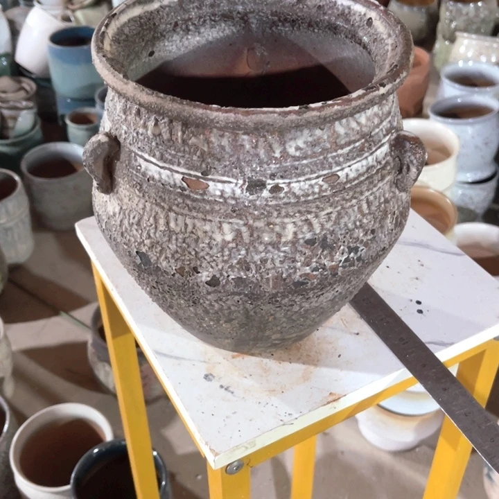 紫砂花盆口径20高度24一只小瑕疵