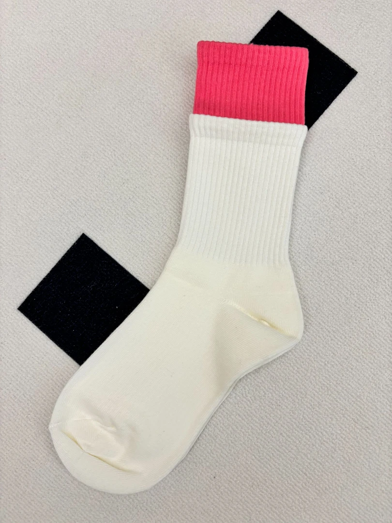 KUIOKUO东大门袜子