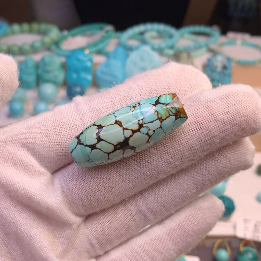 绿松石珠宝奇石未镶嵌