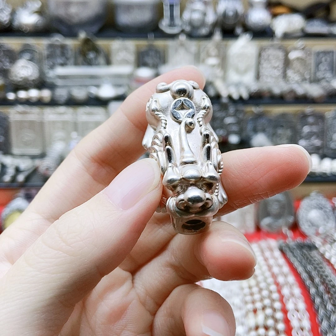 吊坠足银纯银大貔貅