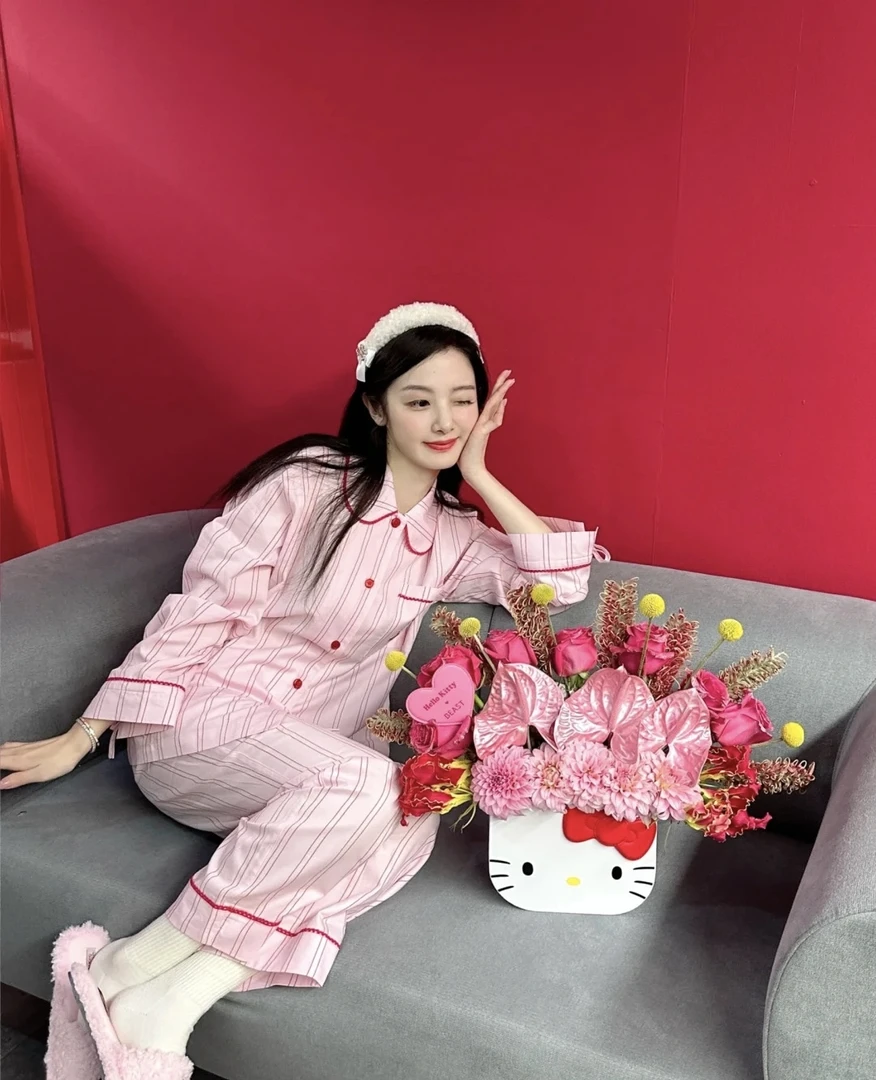 天丝棉粉色条纹娃娃领睡衣长袖长裤套装