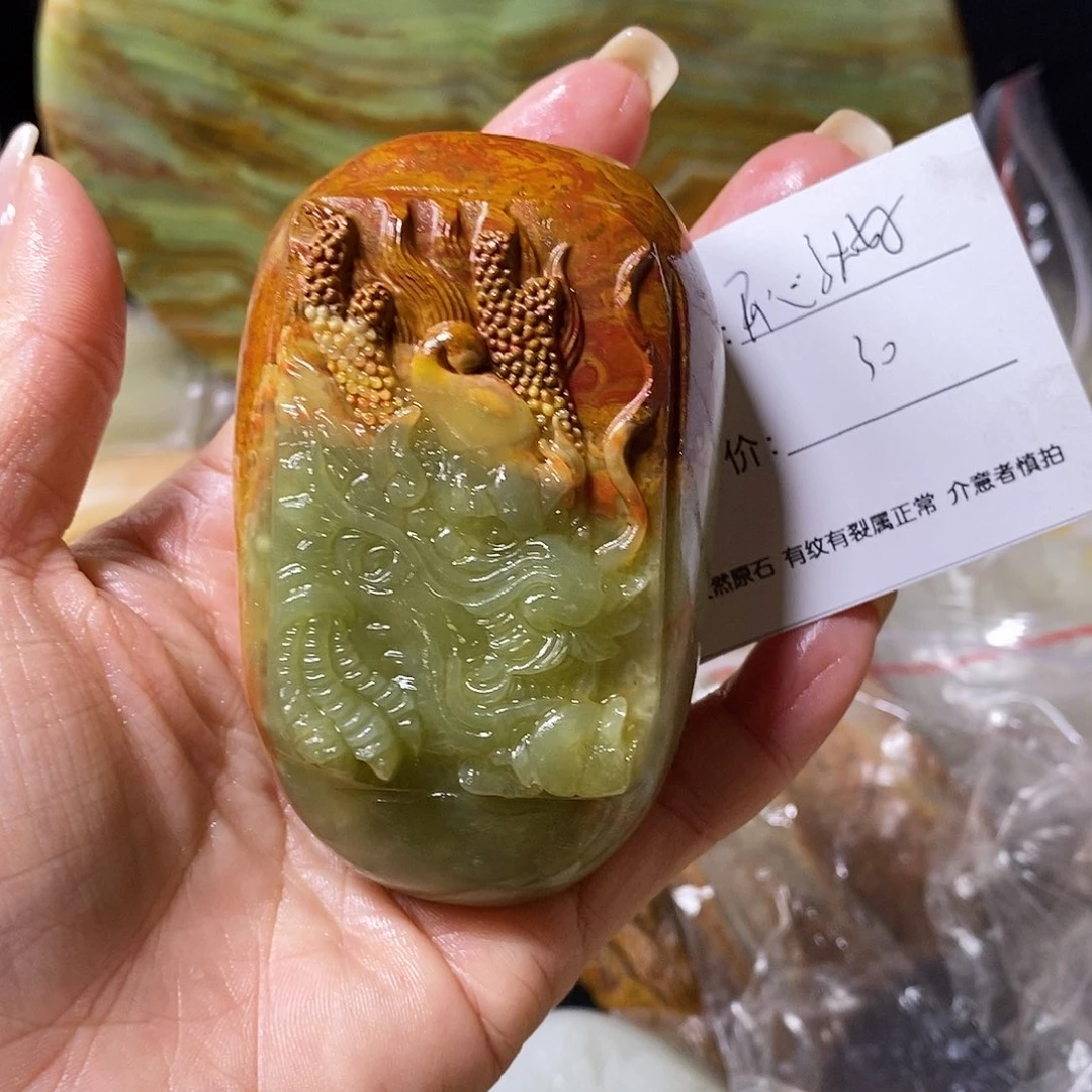 石材开****?古青石手把件