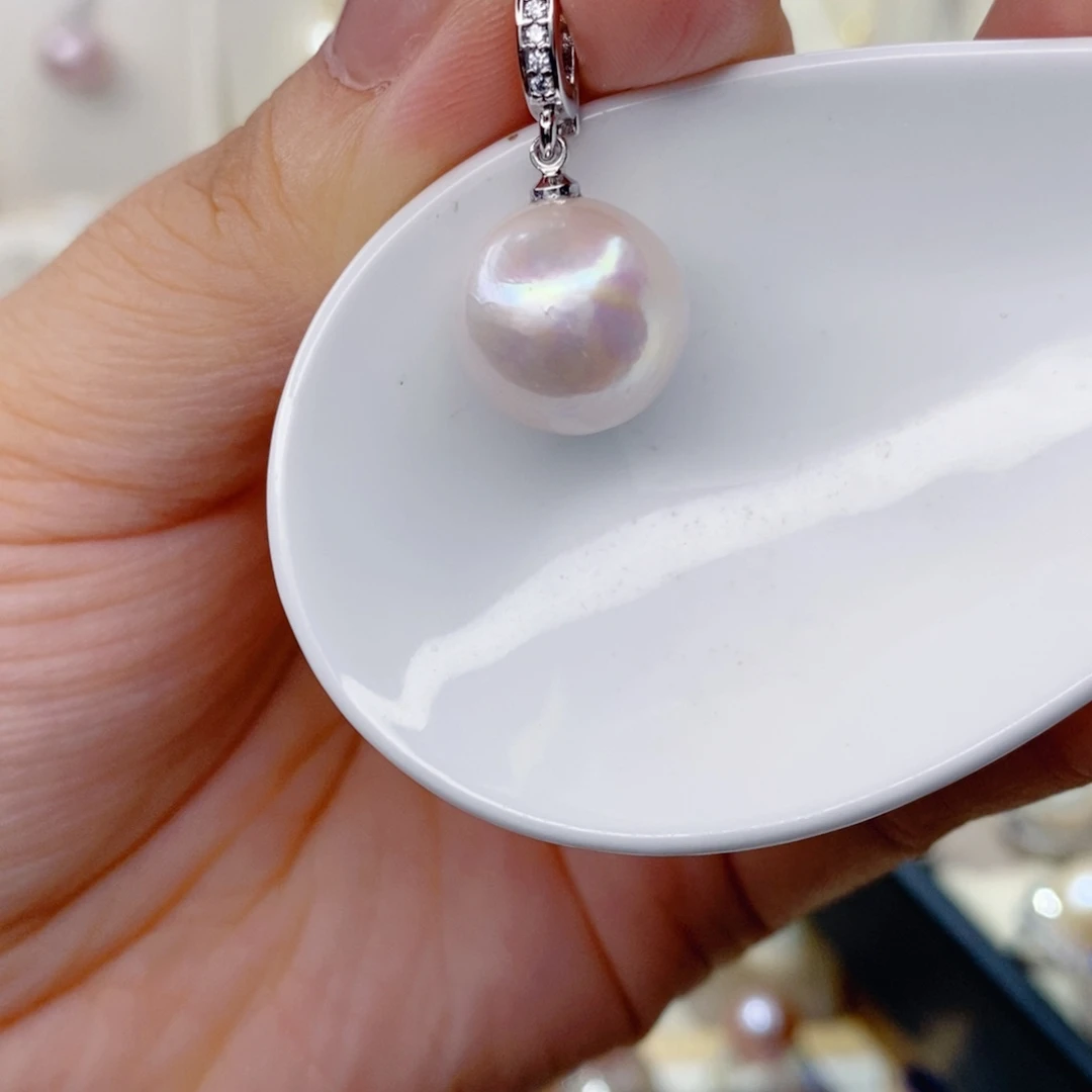 淡水珍珠未镶嵌吊坠(赠链)