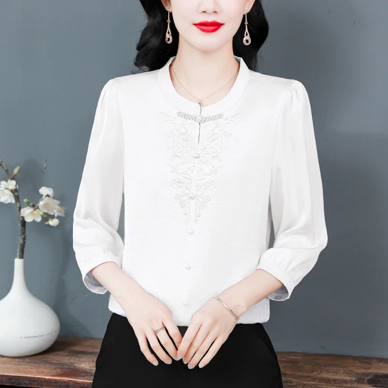 新中式衬衫女装七分袖春夏季新款气质刺绣衬衣国风圆领盘扣上衣薄