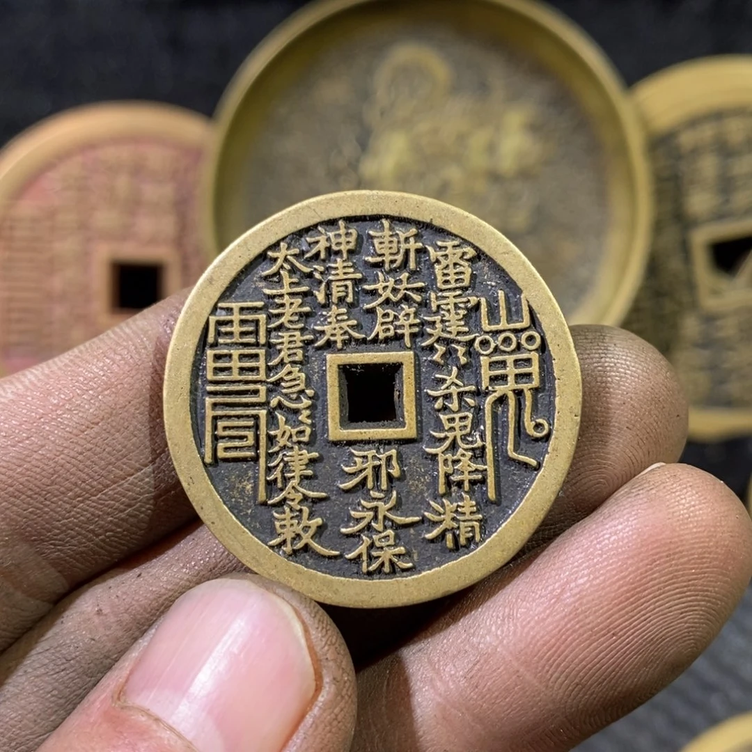 用***3翻砂铸造现代工艺品