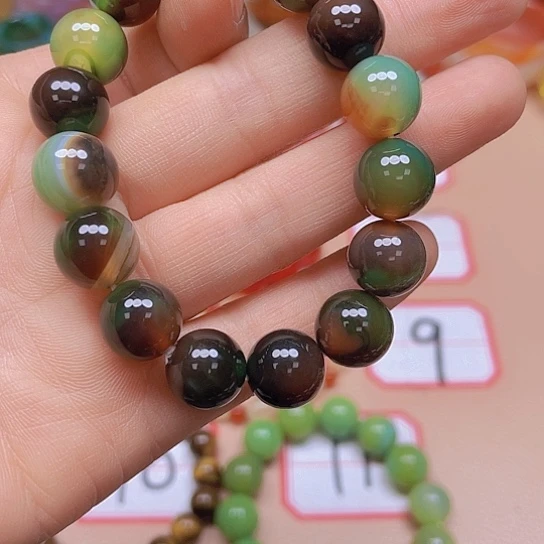 玛瑙/玉髓颈饰未镶嵌花**忧