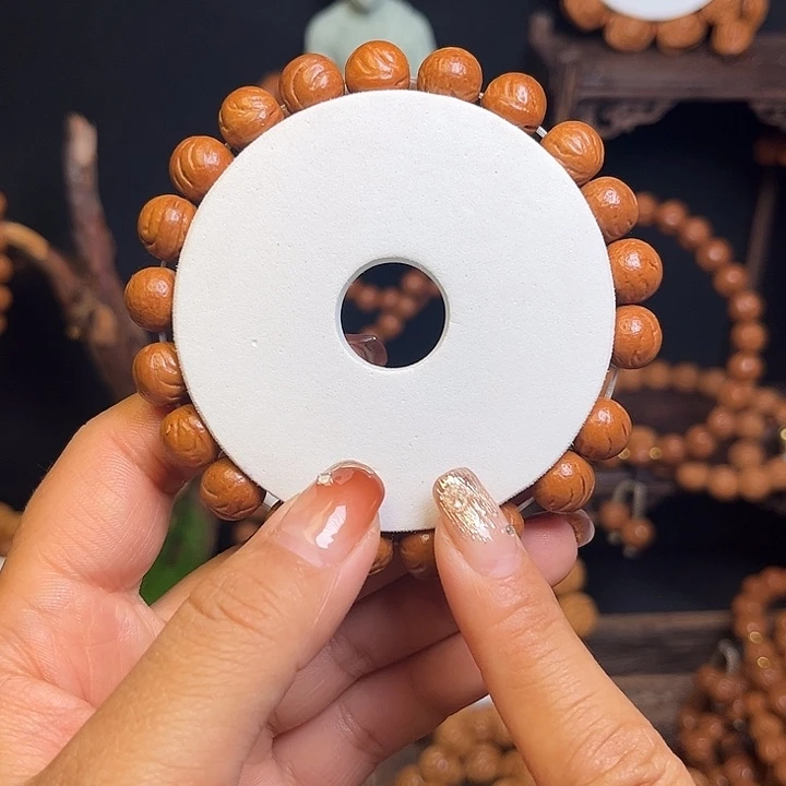 手串桃核玉龙脊手串