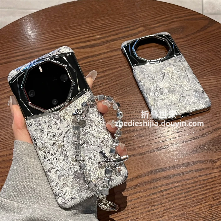 适用华为mate60rs手机壳非凡大师mate70pro高端真皮银花朵手链女