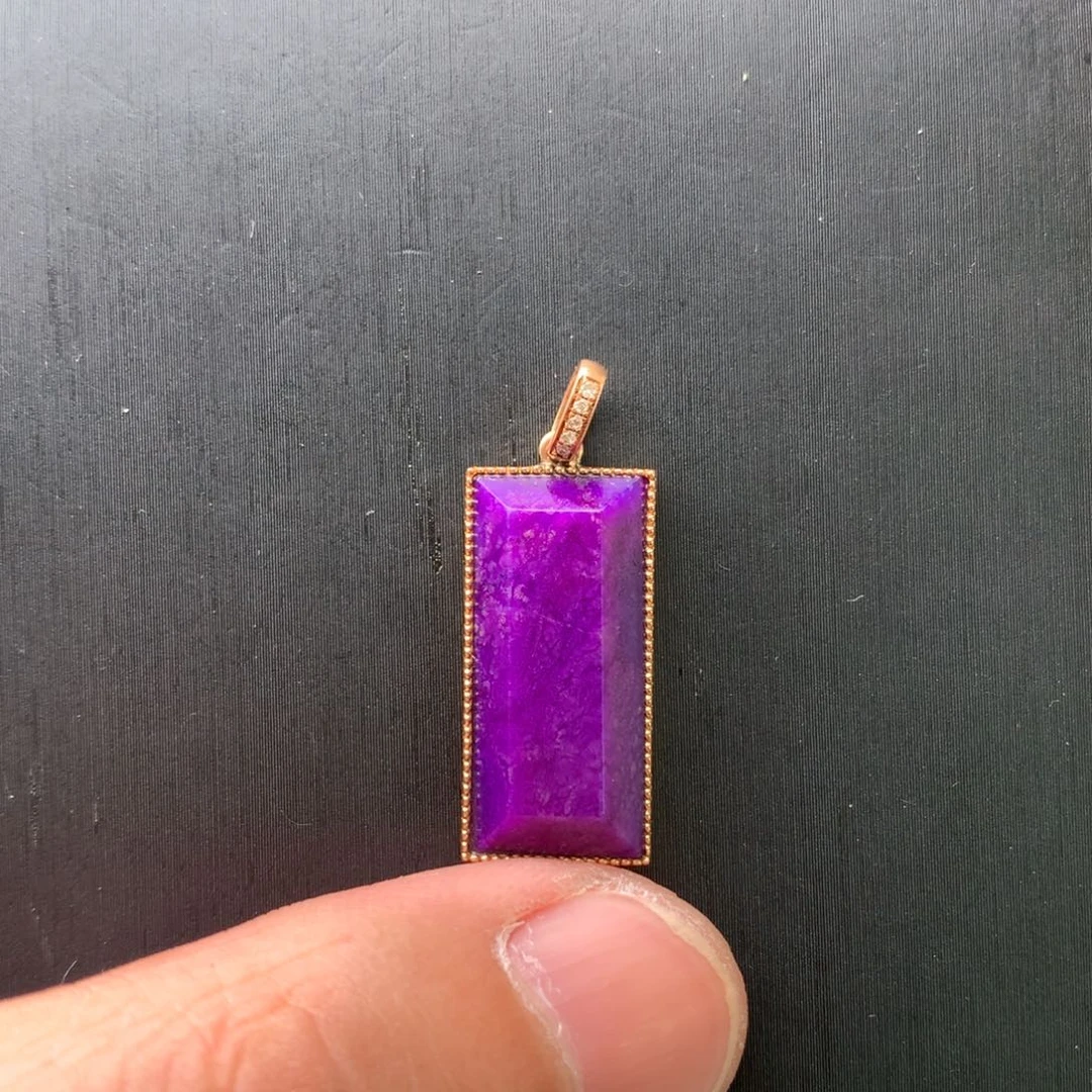 苏纪石（舒俱来）18K金镶嵌吊坠