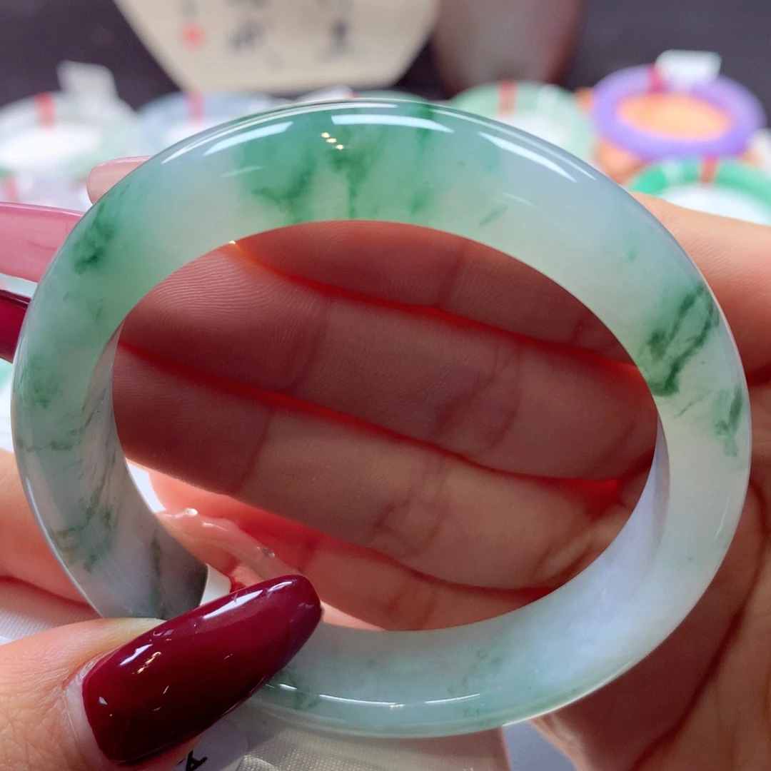 翡翠手镯未镶嵌正圈7号66