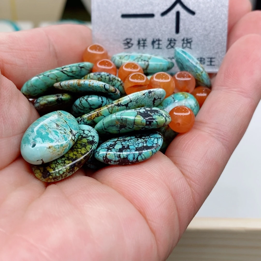 南红玛瑙未镶嵌珠宝奇石