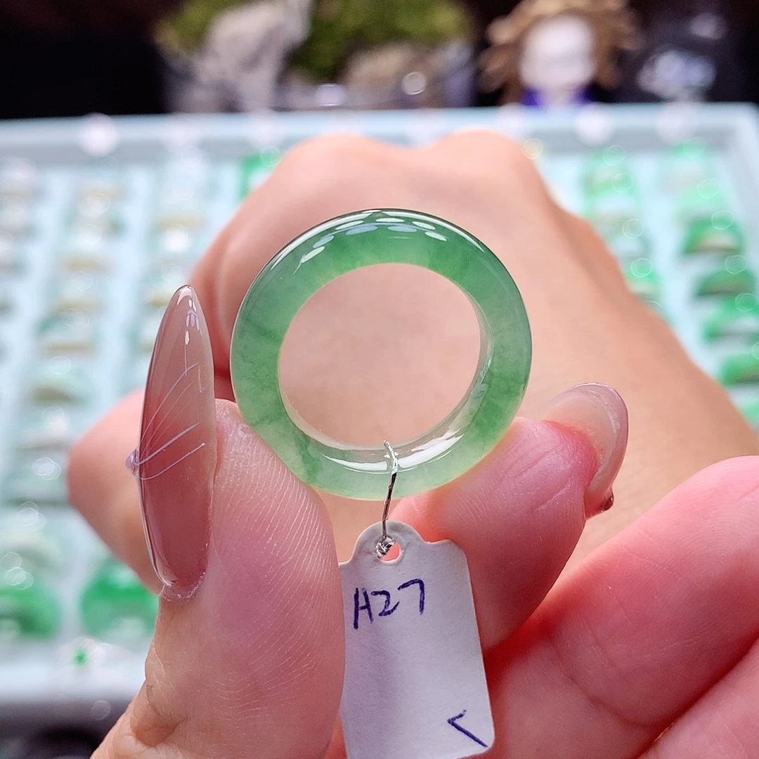 翡翠戒指未镶嵌楊*15号