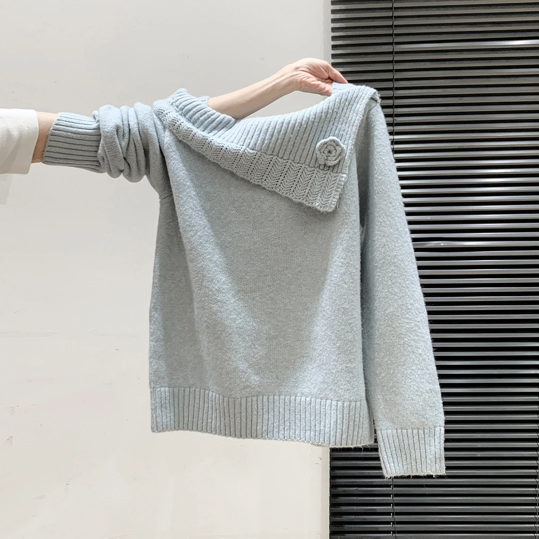 露肩一字领立体花朵毛衣2025秋冬新款宽松慵懒设计感针织衫