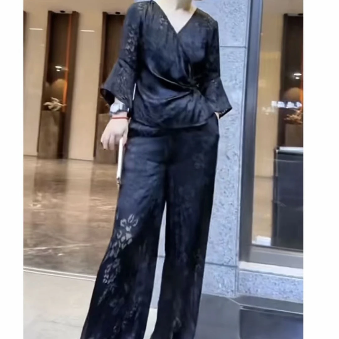 新款时尚显瘦气质女士洋气百搭上衣阔腿裤套装