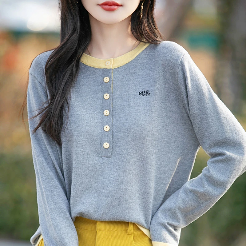 羊范圆领拼色精纺羊毛假两件套头衫女士刺绣字母百搭简约长袖上衣