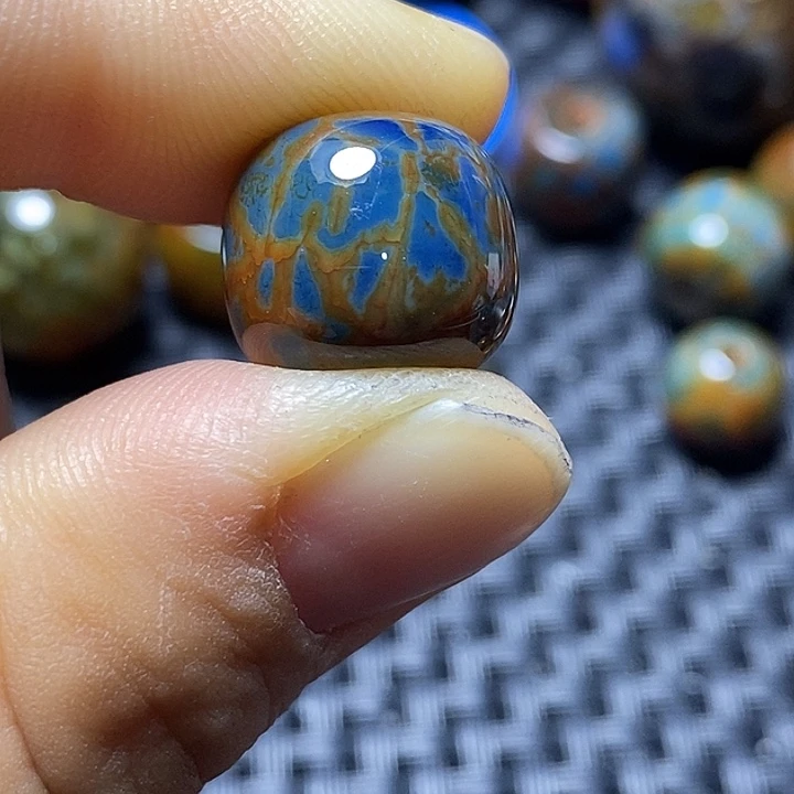 大***哥玛瑙/玉髓未镶嵌颈饰