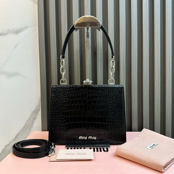 99新/谬谬/妃鱼/包包/250117EV0015