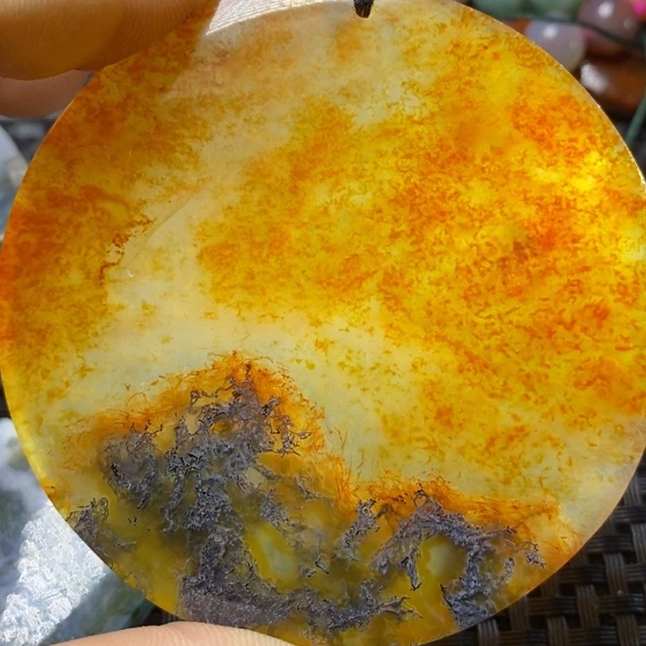 玛瑙/玉髓颈饰未镶嵌大*九