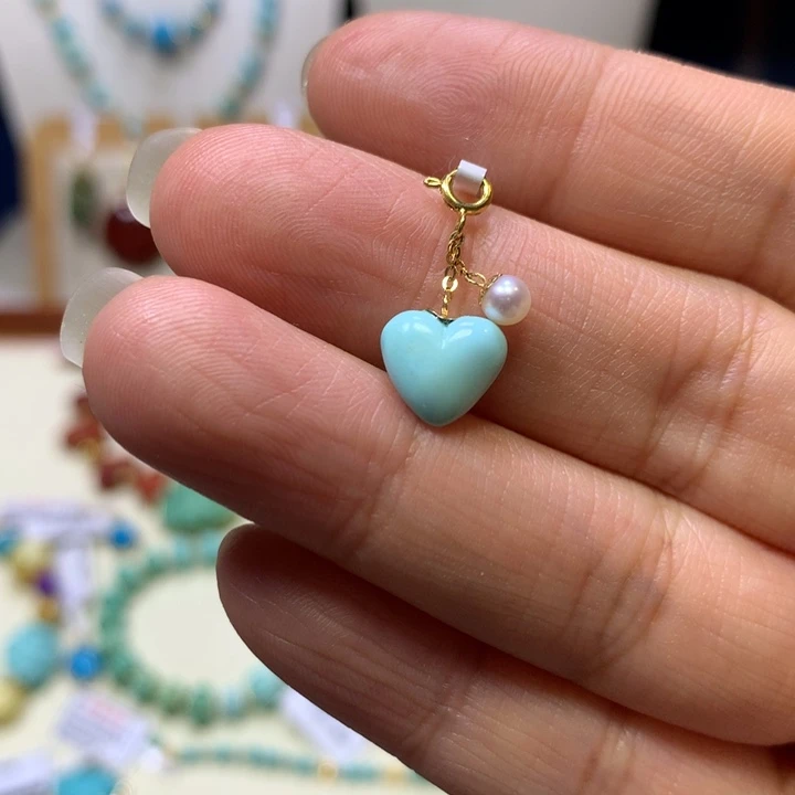 绿松石18K金镶嵌挂件