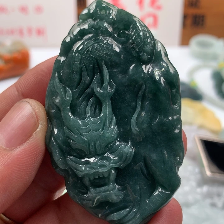 翡翠未镶嵌颈饰保真天然a货翡翠