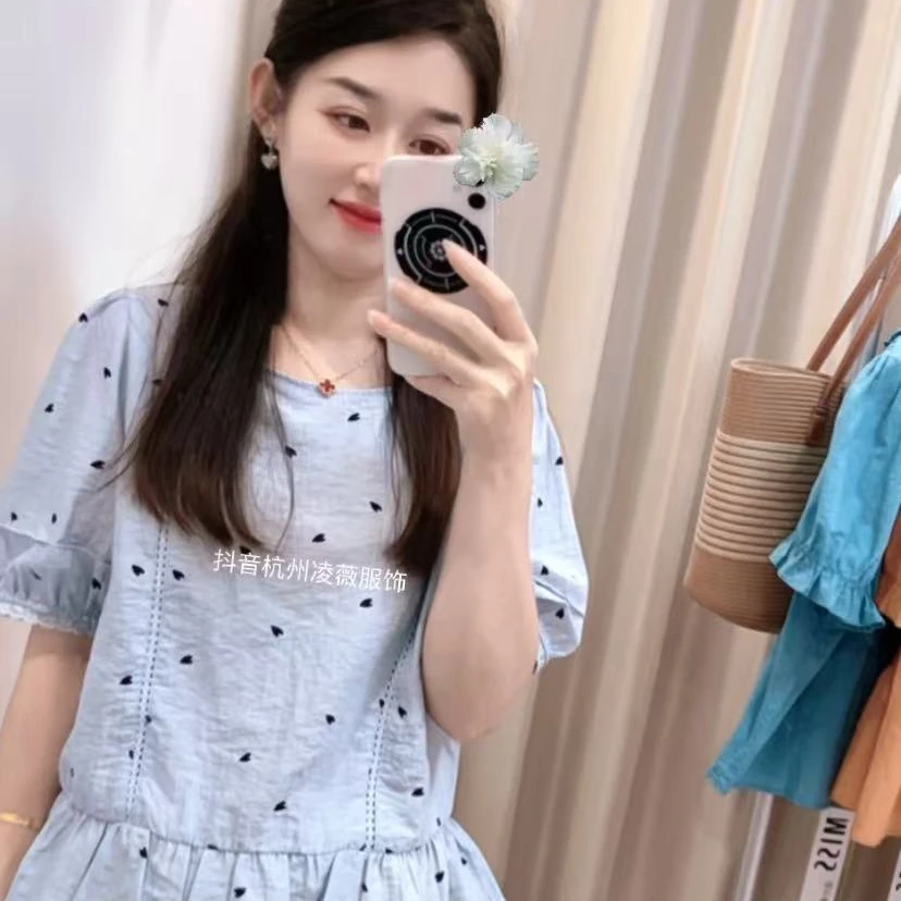 新品蕾丝拼接洋气减龄韩系小衫2597