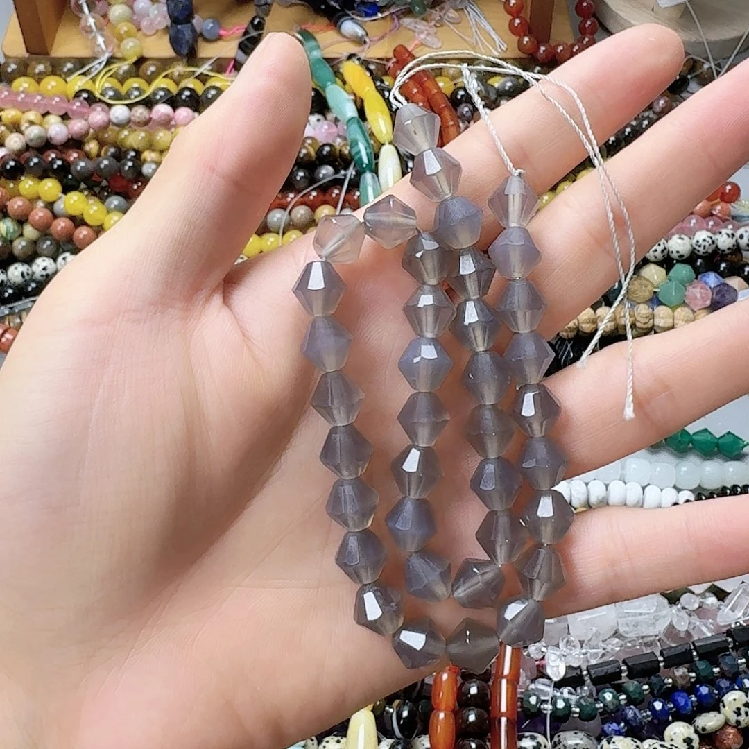 未镶嵌玛瑙/玉髓珠宝半成品卡10灰玛飞碟一条