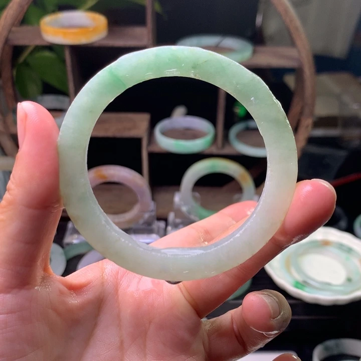 未镶嵌翡翠定制翡翠