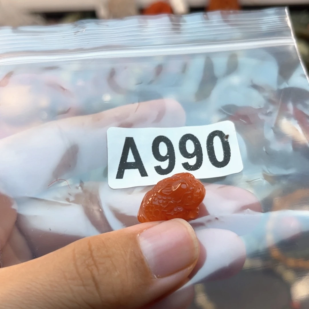 未镶嵌南红玛瑙珠宝奇石