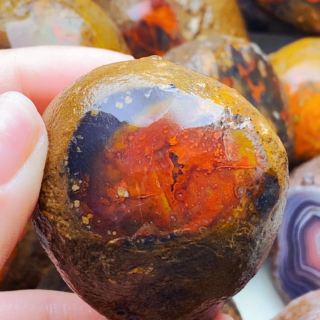 未镶嵌定制玛瑙?****?战国红不退不换