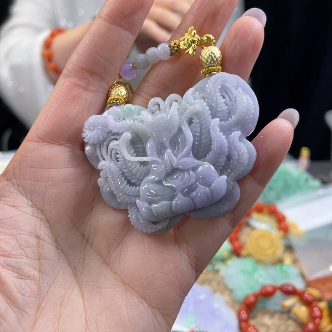 翡翠颈饰未镶嵌代编织