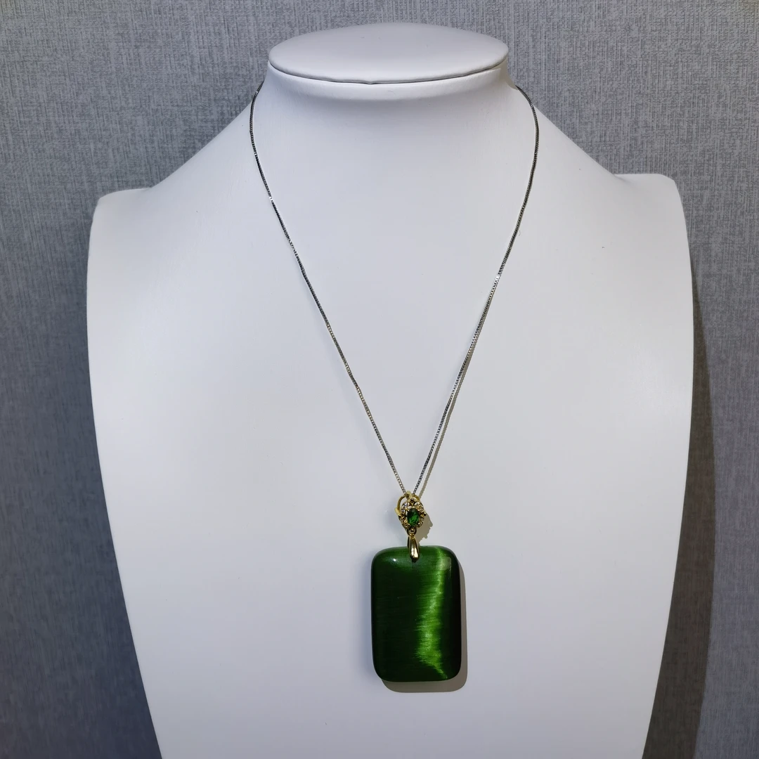 【闪购商品】主播推荐  49和田碧玉猫眼无事牌吊坠