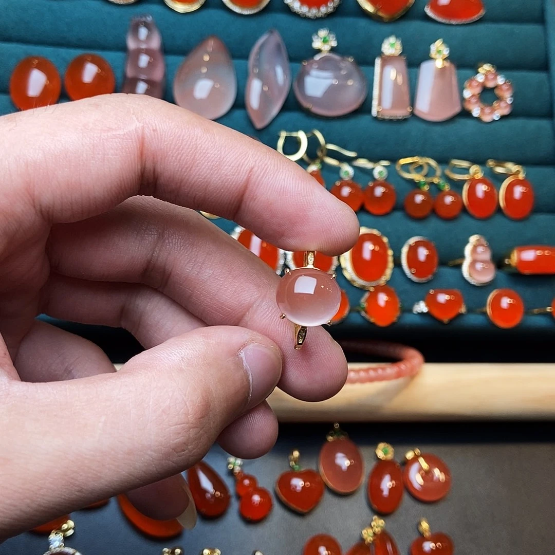 银S925镶嵌南红玛瑙戒指