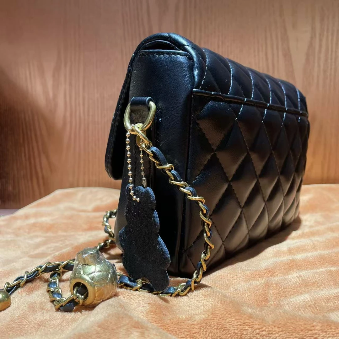 HIRMRIS手工真皮包21-551131-黑   金球菱格眼睛香