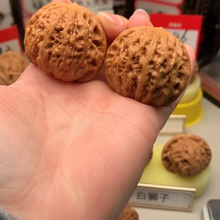 欲***酒吊坠文玩核桃40尺全品铁锤849号