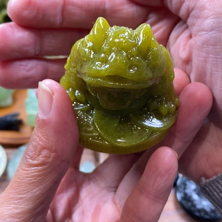 蛇纹石玉未镶嵌手把