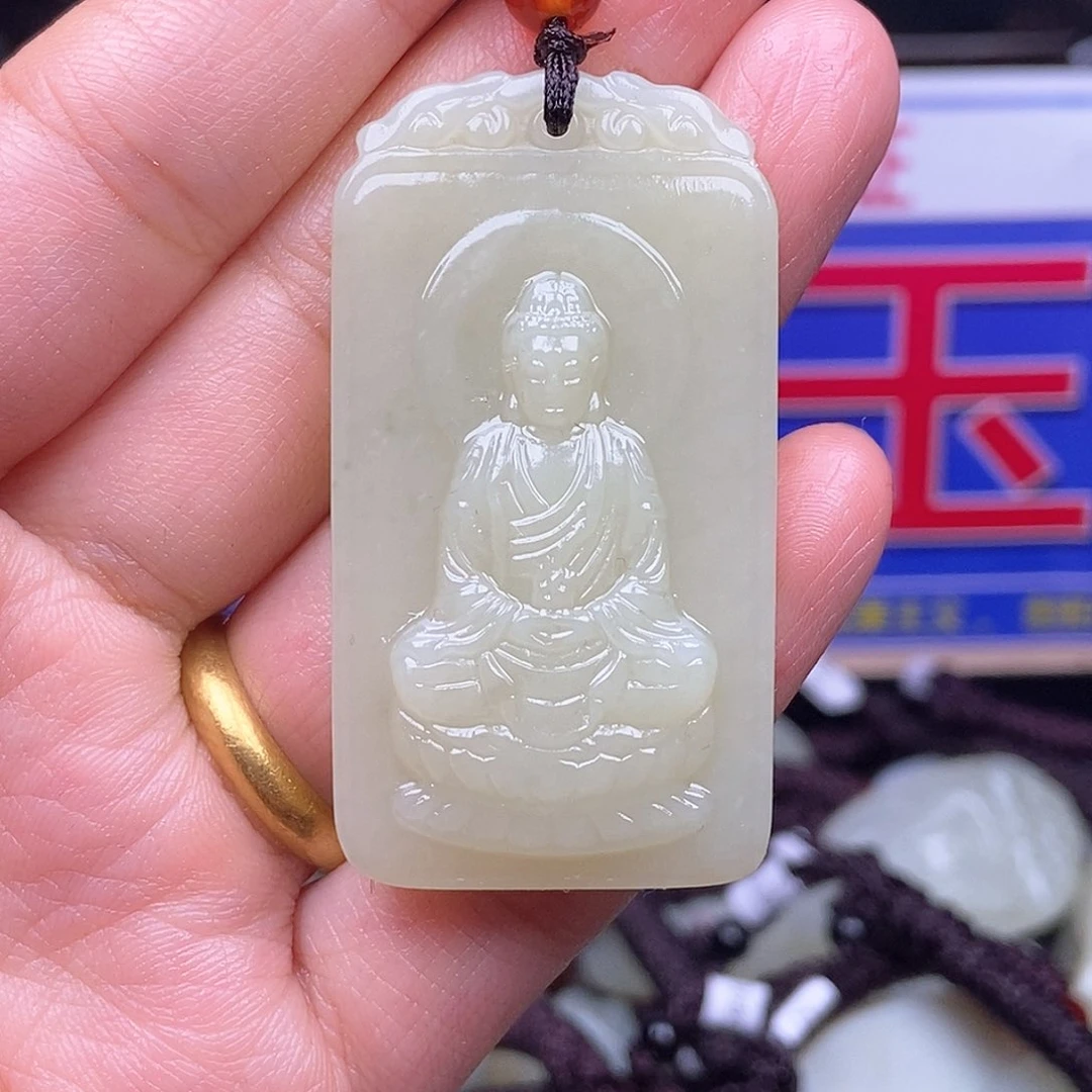 颈饰未镶嵌和田玉