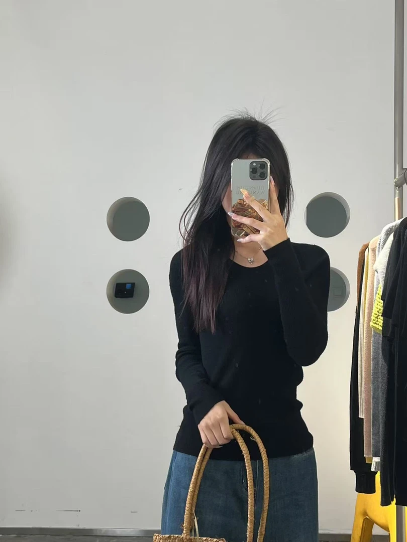 新款时尚百搭修身针织衫洋气衣服女