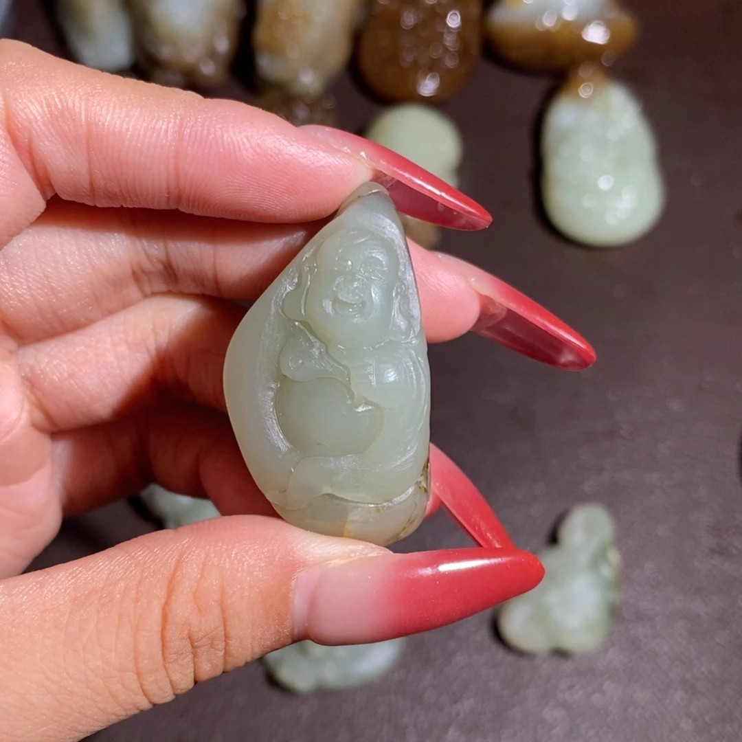 和田玉（糖玉）未镶嵌颈饰