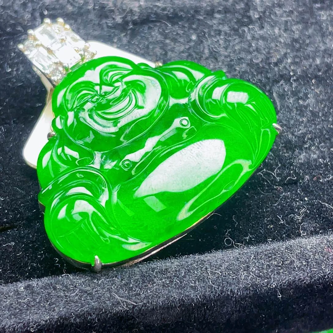 翡翠未镶嵌颈饰58