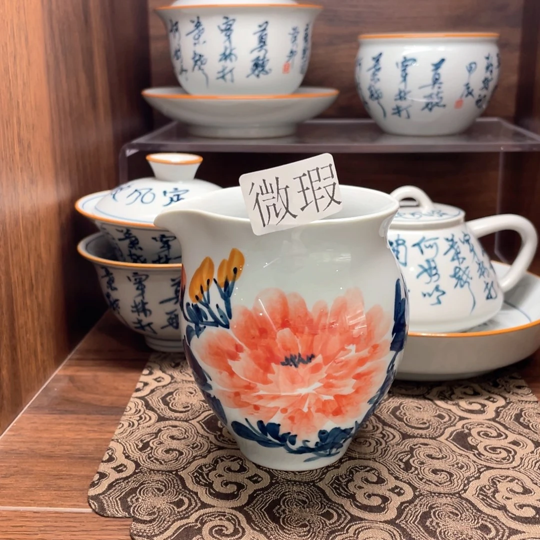 釉下手绘茶具微瑕
