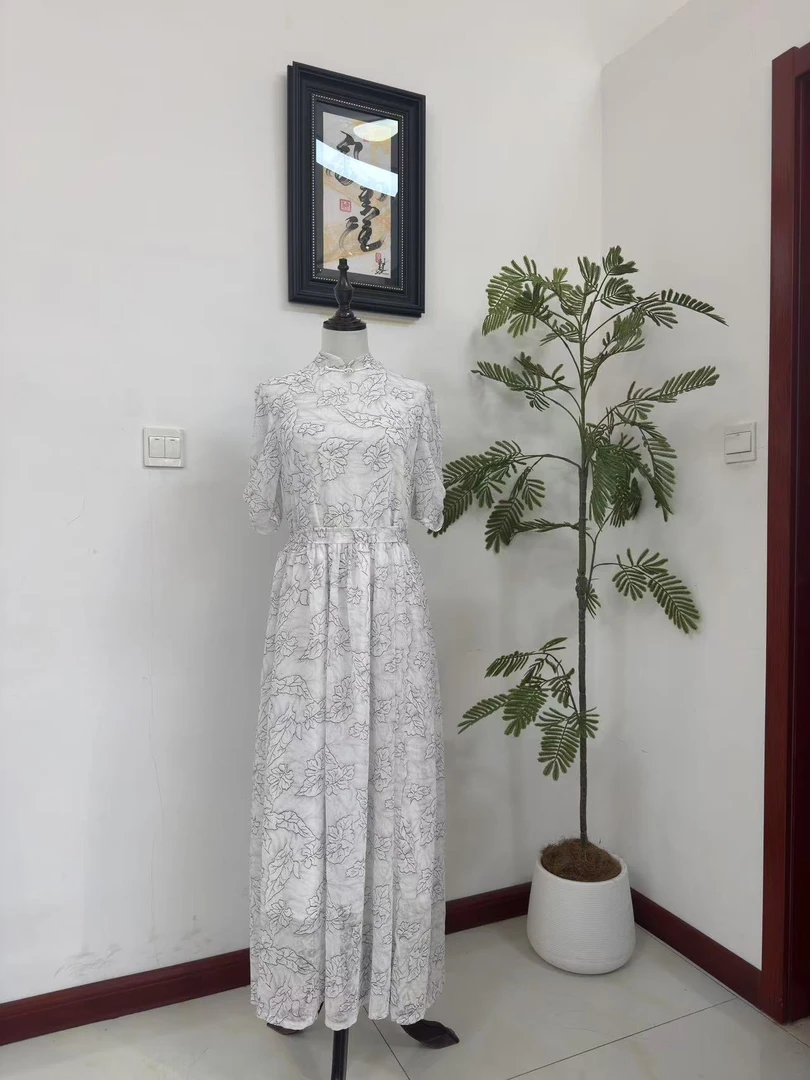 Q009 树叶花纹高腰纱裙