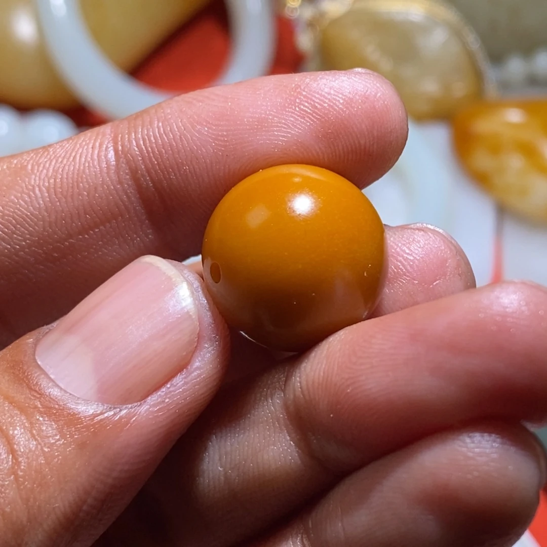 彭***冑和田玉未镶嵌吊坠(不含链)