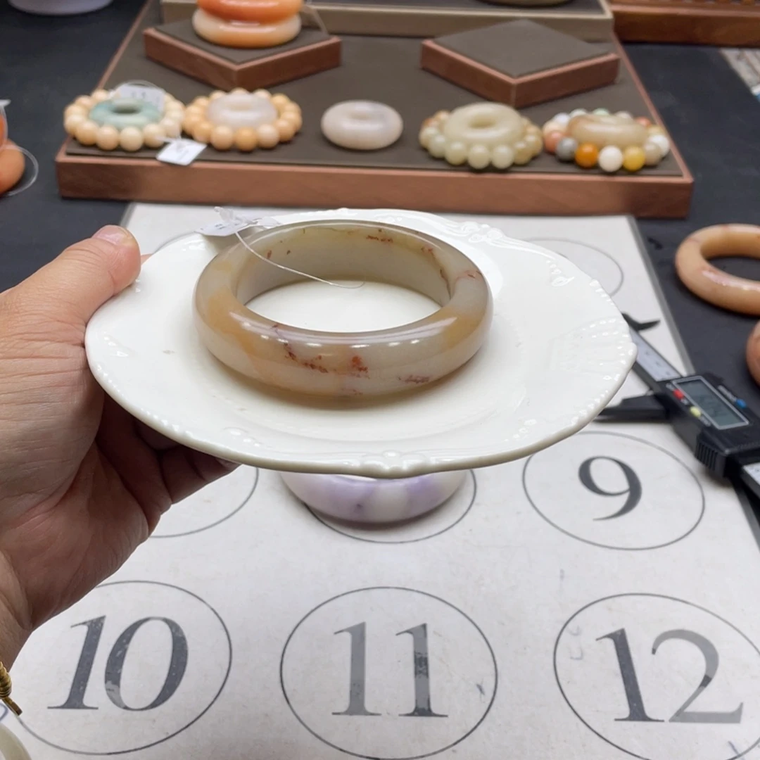 夢***影石英岩玉未镶嵌手镯