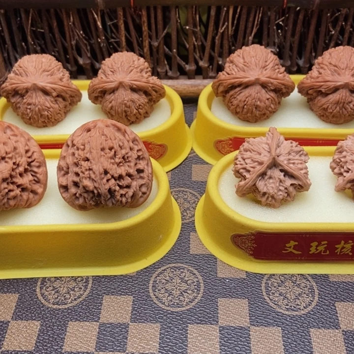 文玩核桃吊坠T**G河豚34