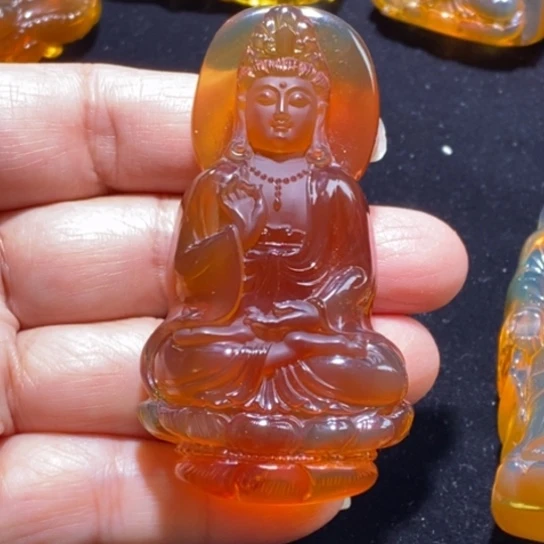 琥珀未镶嵌裸石红蜜立体观音27.2克