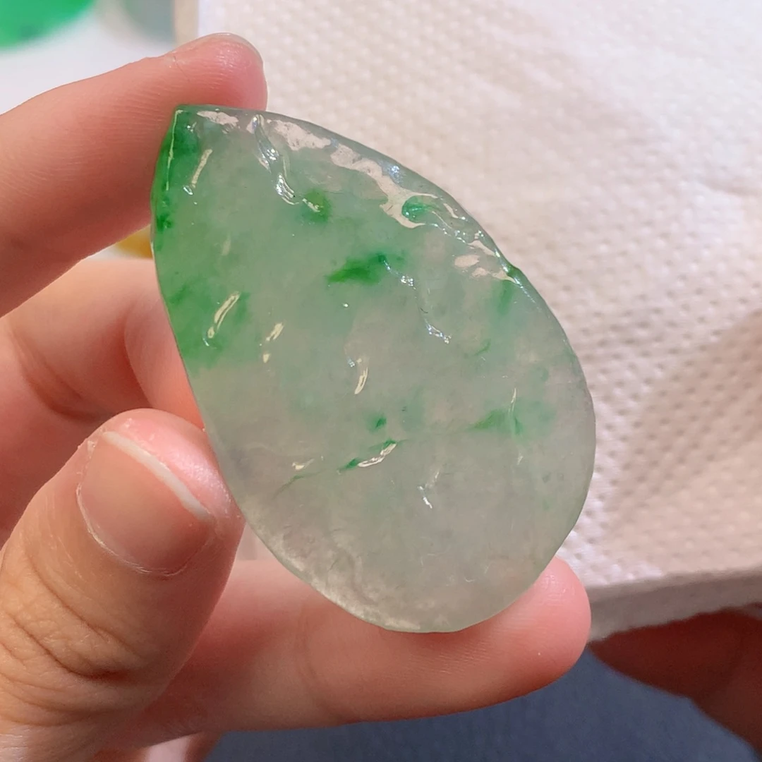 翡翠未镶嵌吊坠(不含链)283